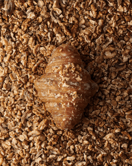 WALNUT CROISSANT